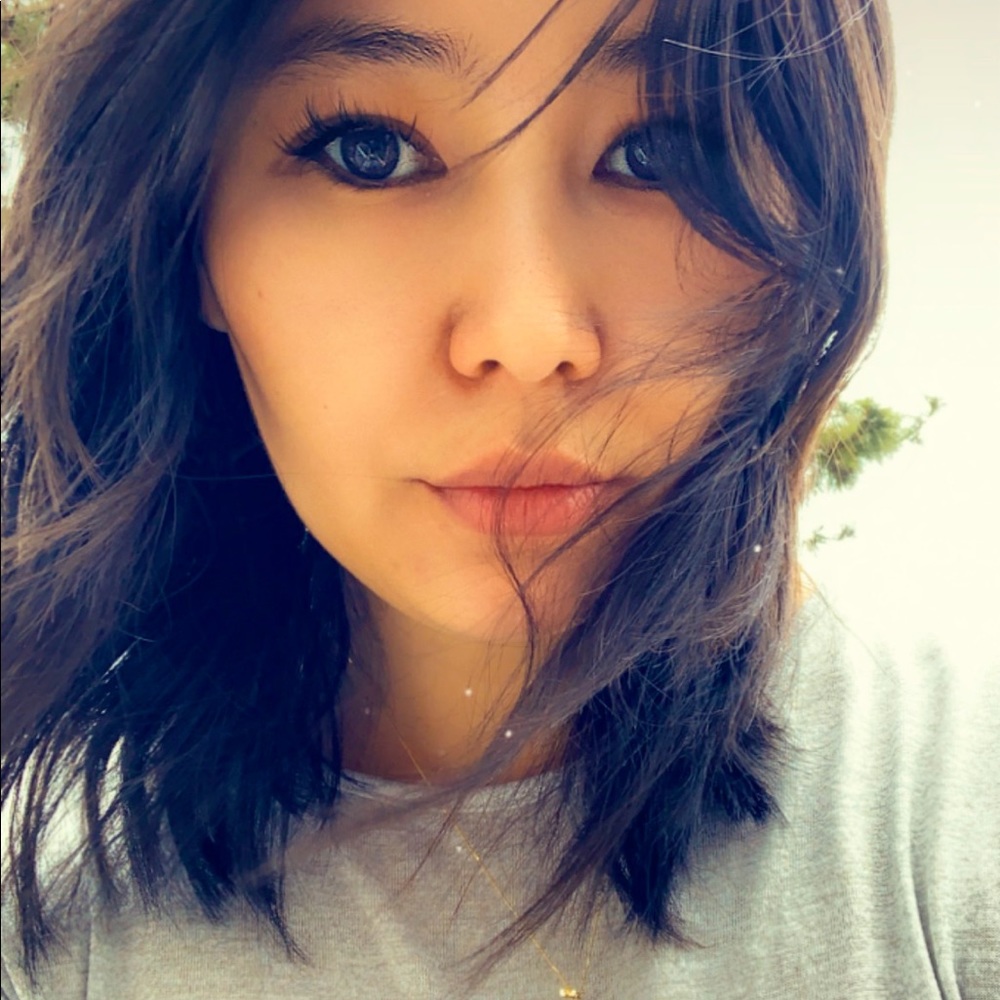 Meet your Posher, Asel